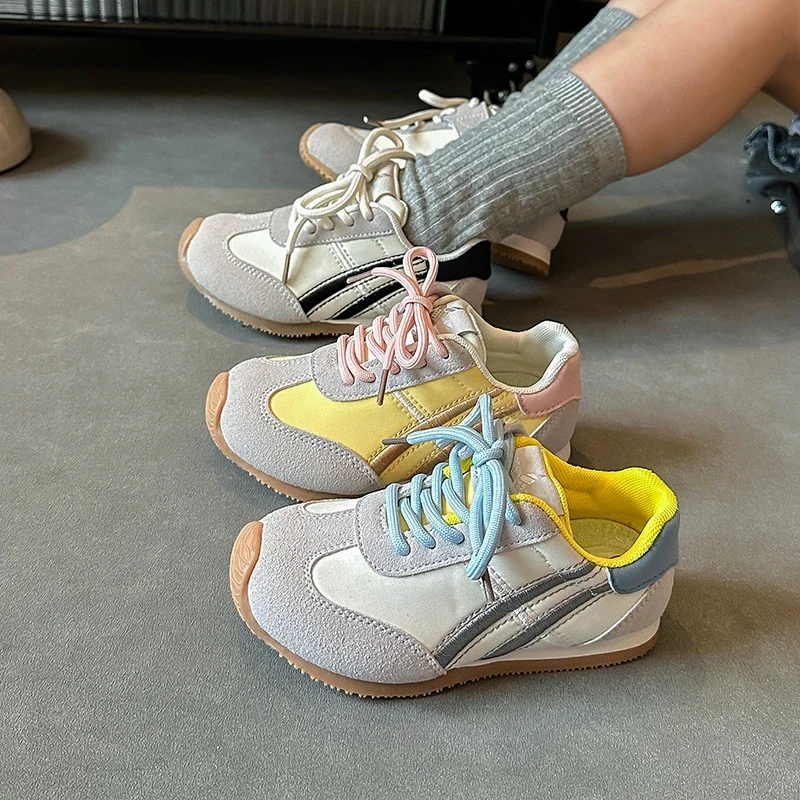 Kids Retro Lace-Up Color Block Trainer Sneakers Classic Retro Stripe Patchwork Design Soft Breathable Upper Material Casual Shoe