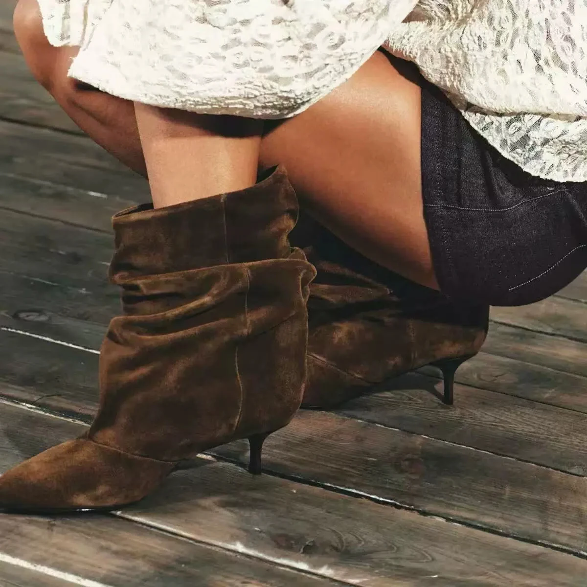 

AIYKAZYSDL 2025 Retro Slouchy Faux Suede Ankle Boots Low Kitten Heel Modern Western Short Bootie Casual Shoes Autumn Spring 42