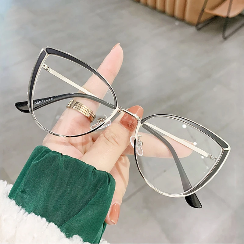 Simplicity Metal Cat Eye Fashion Anti Blue Light Glasses Women Elegant Reading Glasses Computer Optical Presbyopia Eyeglasses