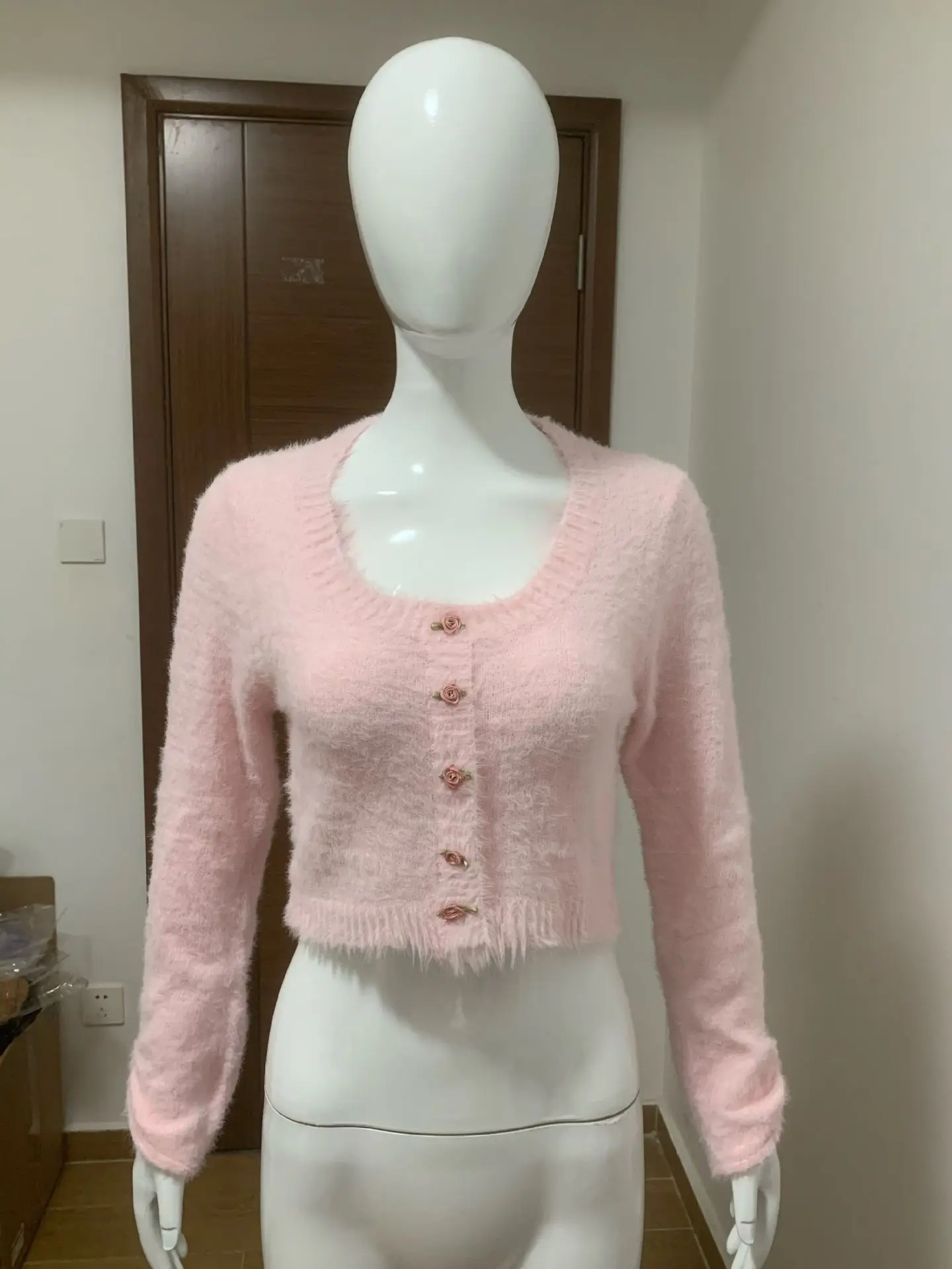 Women\'s Short Sweater Winter Slim Fit Sexy Elegant Sweet Girl Style Fashion Fluffy Rose Button Round Neck Long Sleeve Knitted