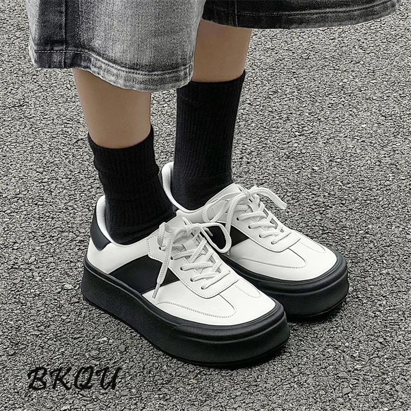 BKQU Square Head Day System Color Matching Thick Sole German Training Shoes for Women 2024 Autumn New Fashion Shoes