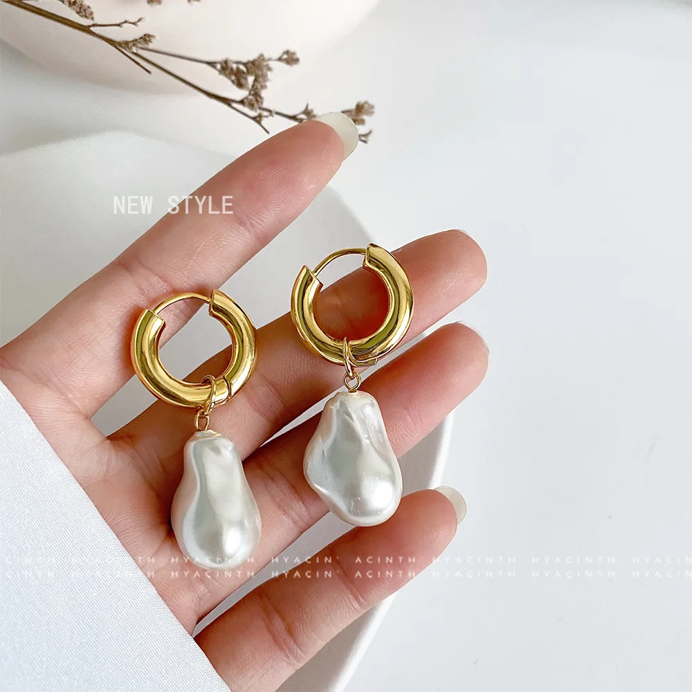 Pendientes colgantes circulares para mujer, aretes de perlas de Barroco Vintage, Color dorado, clip redondo, temperamento, joyería elegante, regalo