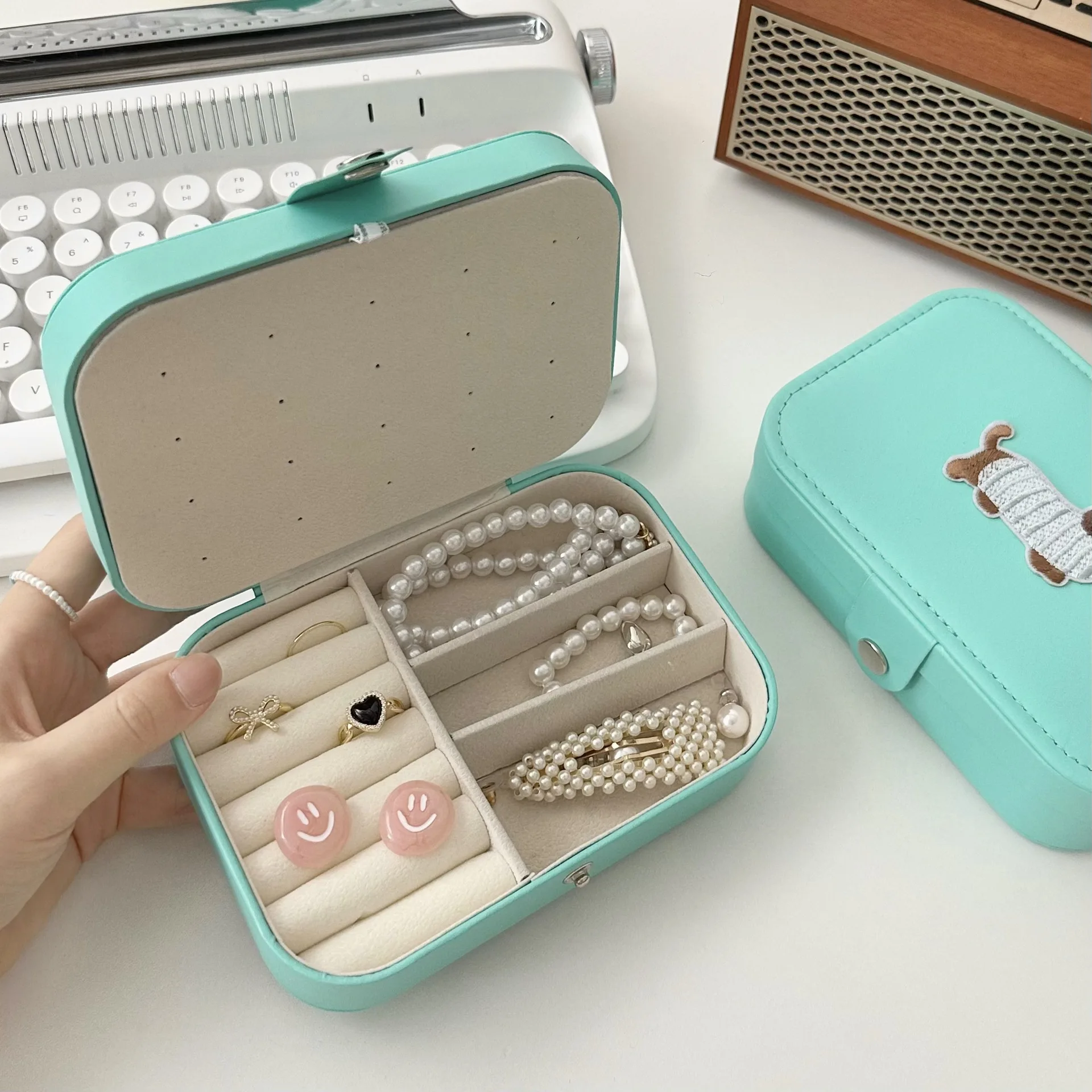 

Cute Dachshund Pattern Jewelry Box Pu Leather Trinkets Storage Case Large Capacity Lovely Dog Portable Puppy Jewelry Organizer