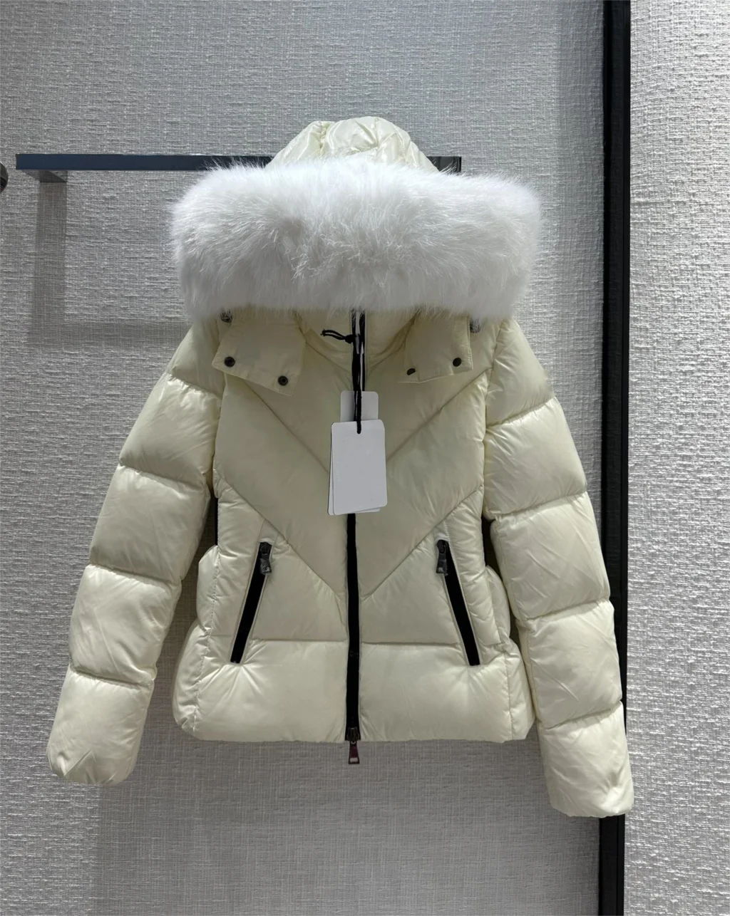 

Women's Clothing High quality embossed zipper large fur collar hooded down jacket Winter New NO.3