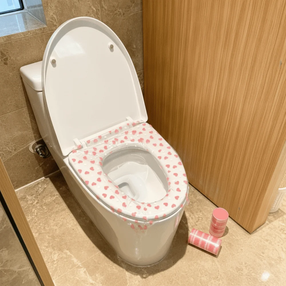 Heart Print Disposable Toilet Seat Covers Heart Pattern Adhesive Strips Hygienic Toilet Seat Covers Waterproof Film Material