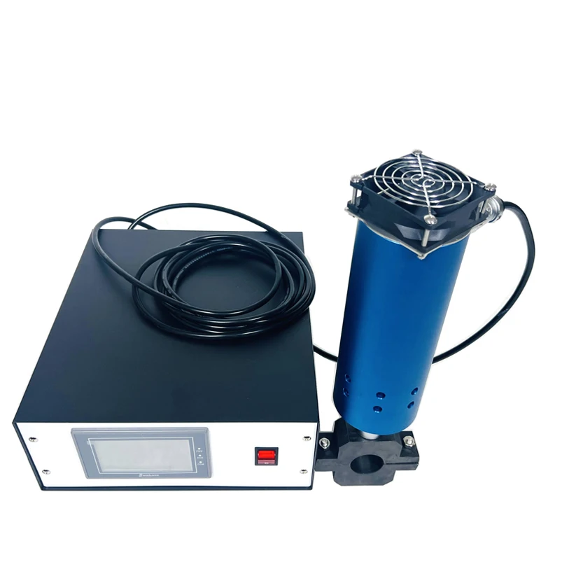 Ultrasonic Vibration Descaling Equipment For 35mm Diameter Pipeline Anti-scaing Oscillating Rust and Scale Removal