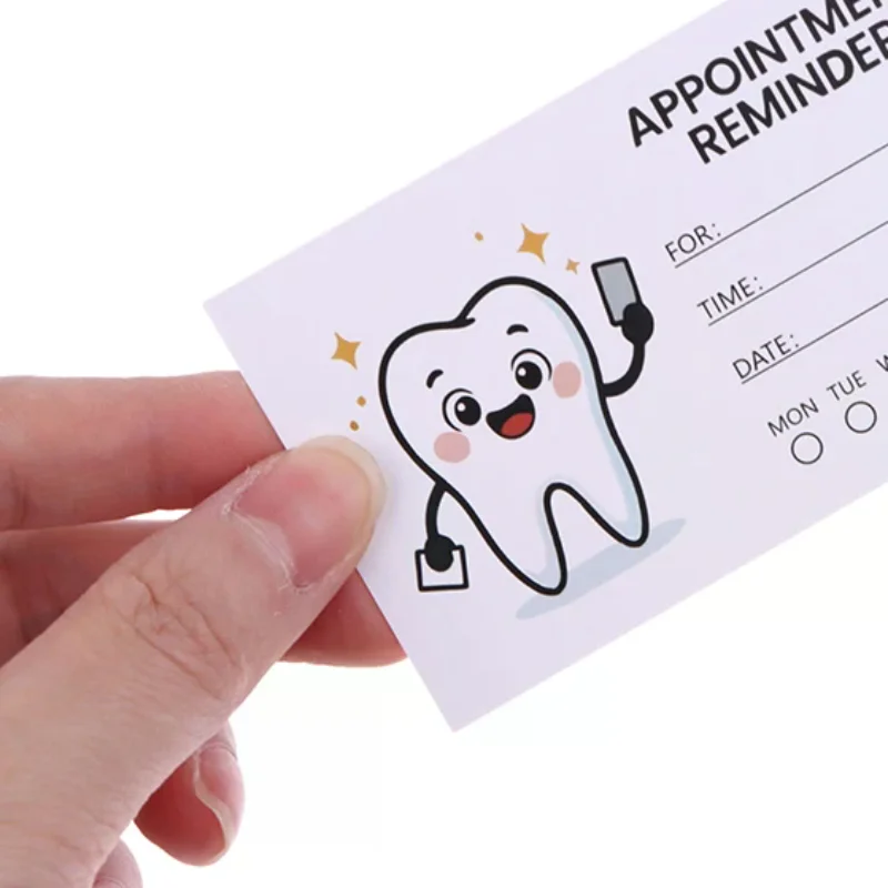 

100 шт. милых карточек-напоминаний о стоматологическом приеме с дизайном зуба, профессиональные карточки для уведомления пациентов с полями для отметки времени и даты