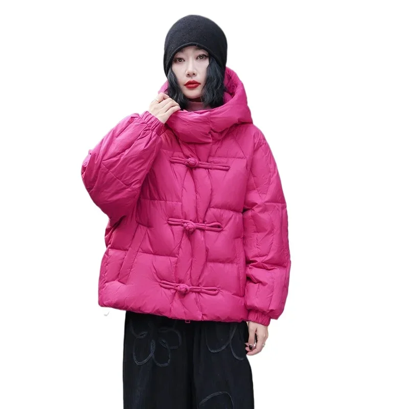 여성용 짧은 두꺼운 버클 후드 레트로 민족 스타일 화이트 덕 다운 루즈 다운 재킷 가을 및 겨울 신상 다운 재킷