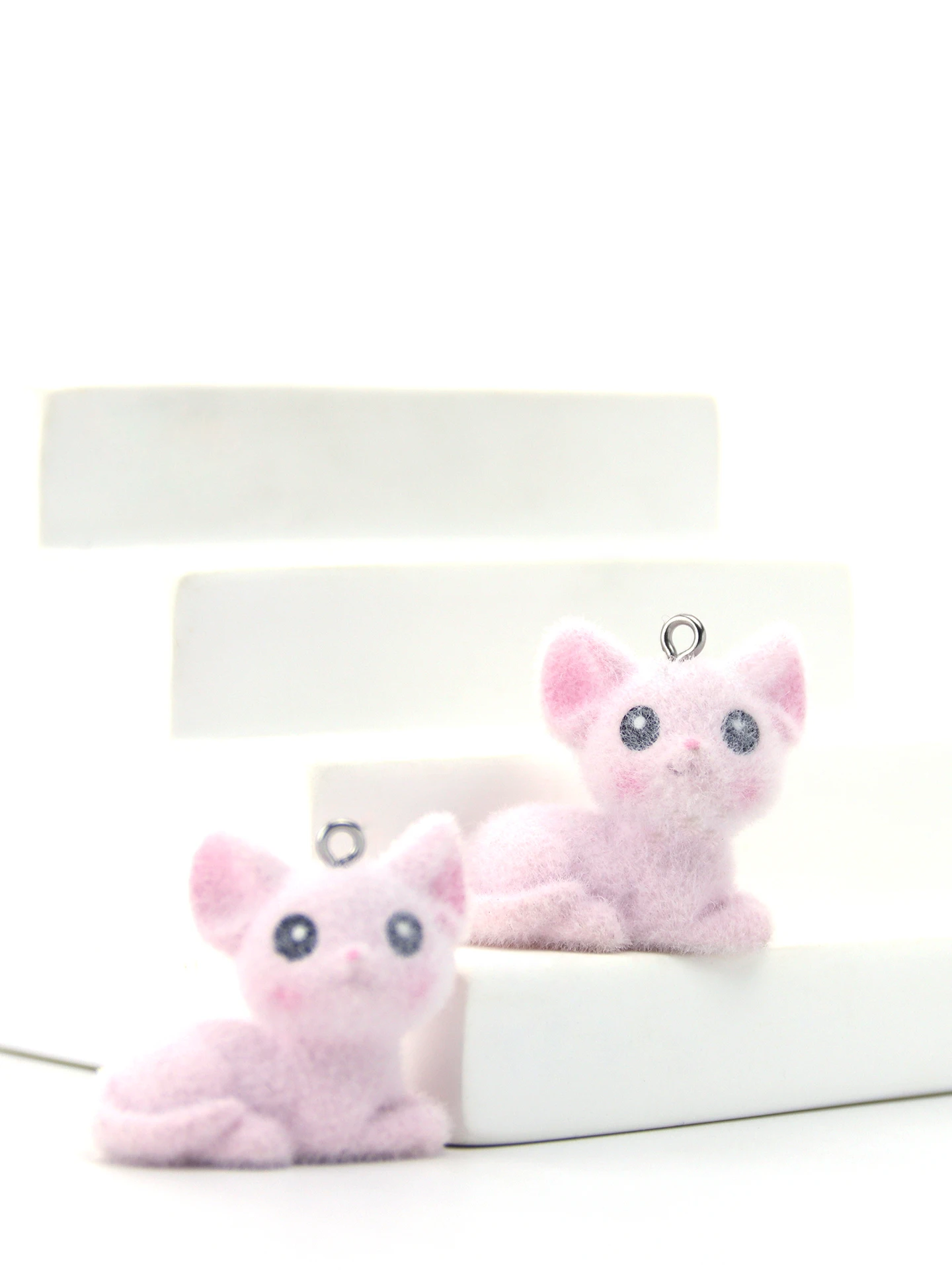 20pcs 3D Flocking Resin Fox Charms Animal Pendants for Necklace Keychains Earrings Making DIY Jewelry Accessories Wholesale