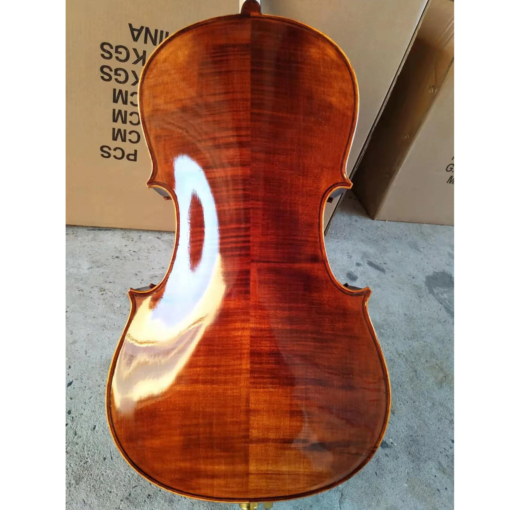 4/4 Flamed Maple Cello with Carbon Fiber Tailpiece Professional Grade