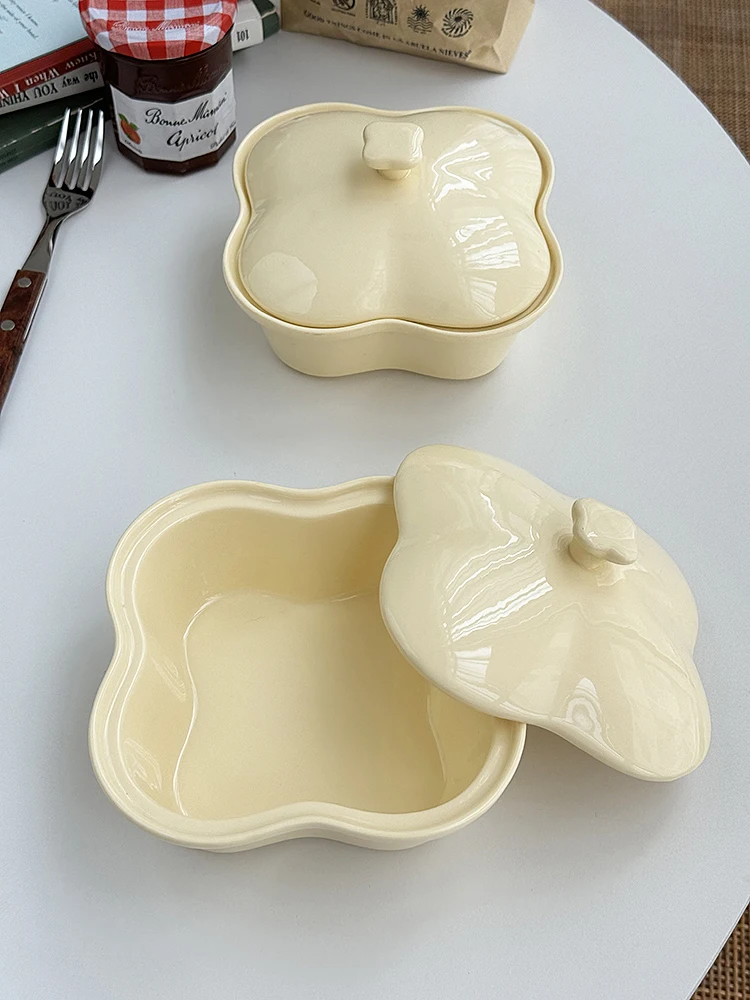 

French ins milk yellow four-leaf clover ceramic covered bowl dessert steamed soup with covered bowl