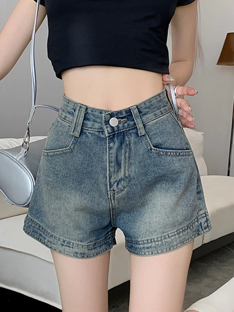 

2024 Summer Women Retro High Waist Wide-leg Shorts Female Fashion Loose Straight Short Pants Ladies Pockets Denim Shorts L74