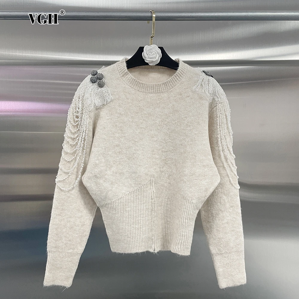 VGH Solid Spliced Pearls Chains Slimming Sweater For Women Round Neck Long Sleeve Slimming Kntting Pullover Sweater Female New