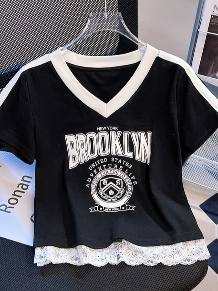 Summer ort Sve V-Ne Lace T-irt Women's Slim Fit  Design Self-Kee Sle Korean Commute Cotton Polyester Blend