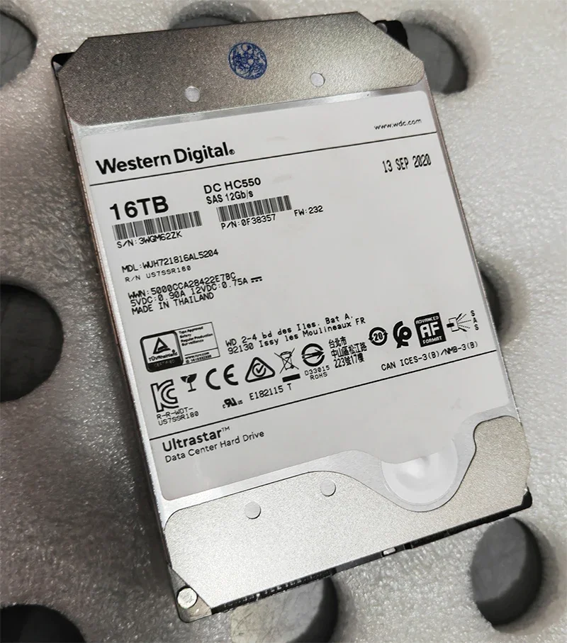 WUH721816AL5204 16T 12Gb SAS 512MB Cache HC550 Hard Drive