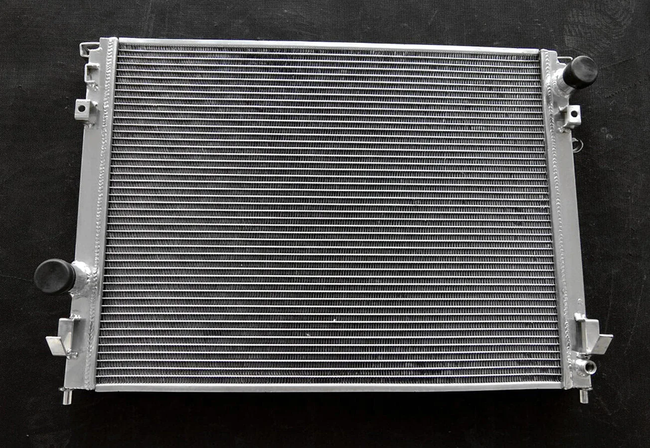 Aluminum Radiator for 2005 2006 2007 2008 Dodge Magnum/Charger; 2005-2009 Chrysler 300 2.7L 3.5L 5.7L 6.1L