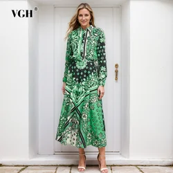 VGH Printing Two Piece Sets For Women Round Neck Long Sleeve Blouses High Waist A Line Skirts Hit Color Set Female Fashion Style