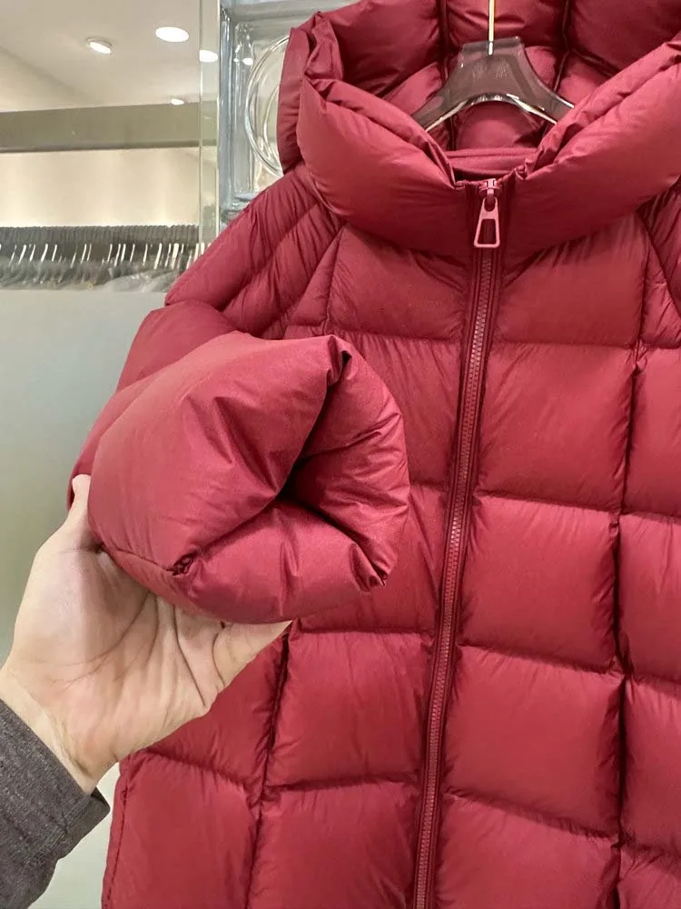 Luxury Oversize thickened warm down jacket for women 2026 Winter High quality Long sleeve puffer coat Black Red INKEO DJ728