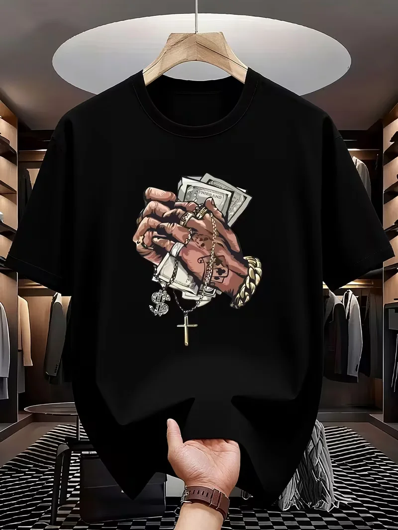 T-shirt unisexe à manches courtes avec motif mains en prière et croix dollar, collier et bague, style urbain religieux