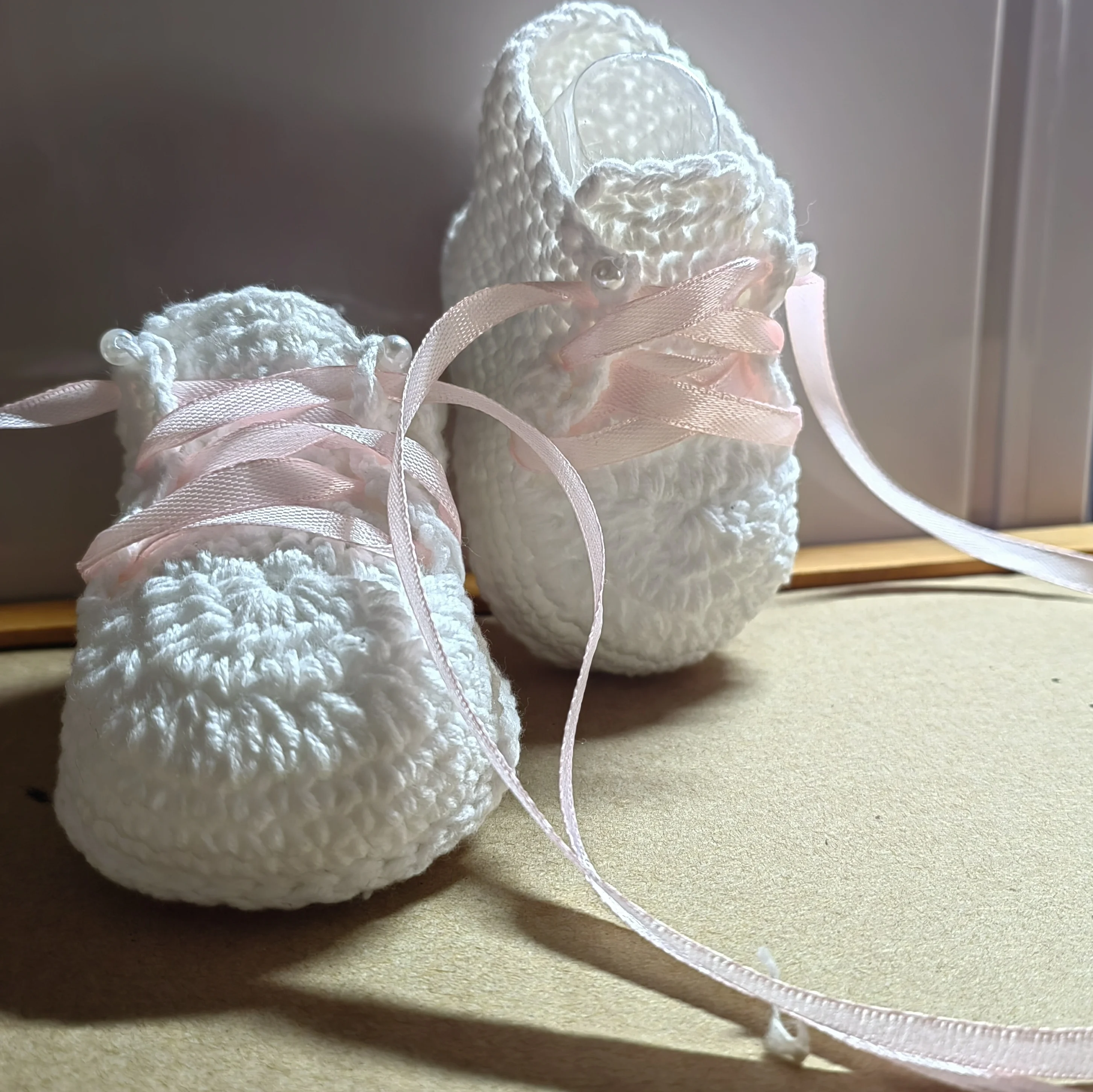 Crochet baby shoes Handmade crochet wool baby trainers booties sneakers slippers