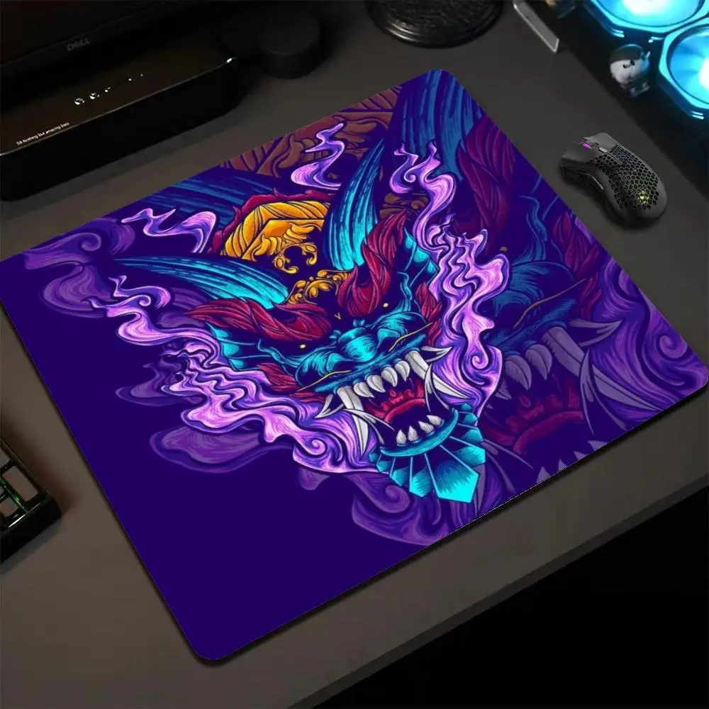 Purple Neon Oni Dragon Mini Gaming Mouse Pad Stitched Edge Non-Slip Rubber Mat For PC Laptop Gamer Office Desk Decor Gift