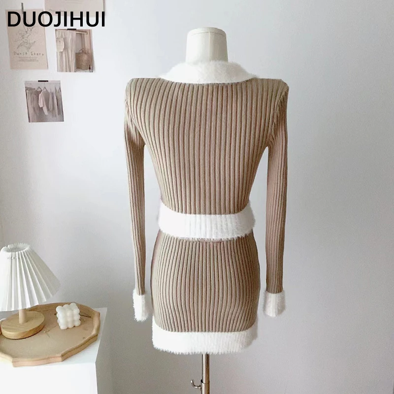 Duojihui Klassiek Tweedelig Casual Gestreepte Damesrokken Met Chique Rits Vest Eenvoudig Contrastkleur Slanke Damesrokken Met Hoge Taille