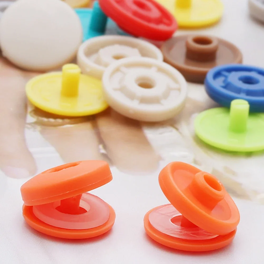 10sets Hand Press Type Round Snaps Buttons Tools Free T5 Button Fastener Snap Clothes Accessories DIY Crafts Sewing Accessories