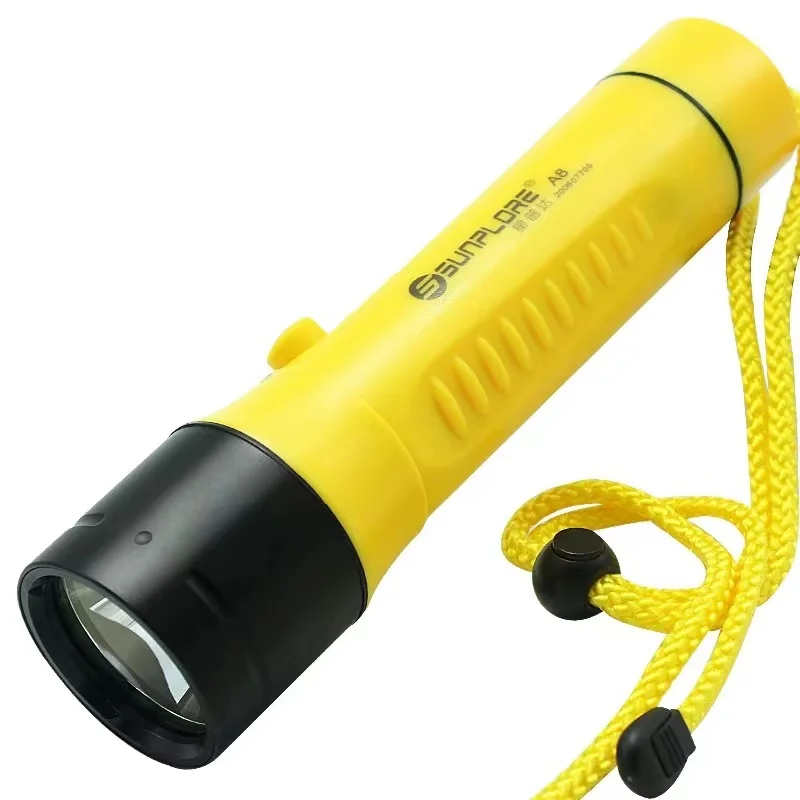 

Professional Scuba Diving Flashlight IPX68 Waterproof Underwater 100m Dive Lamp Built-in 5000mAh Battery Rechargeable Dive Light