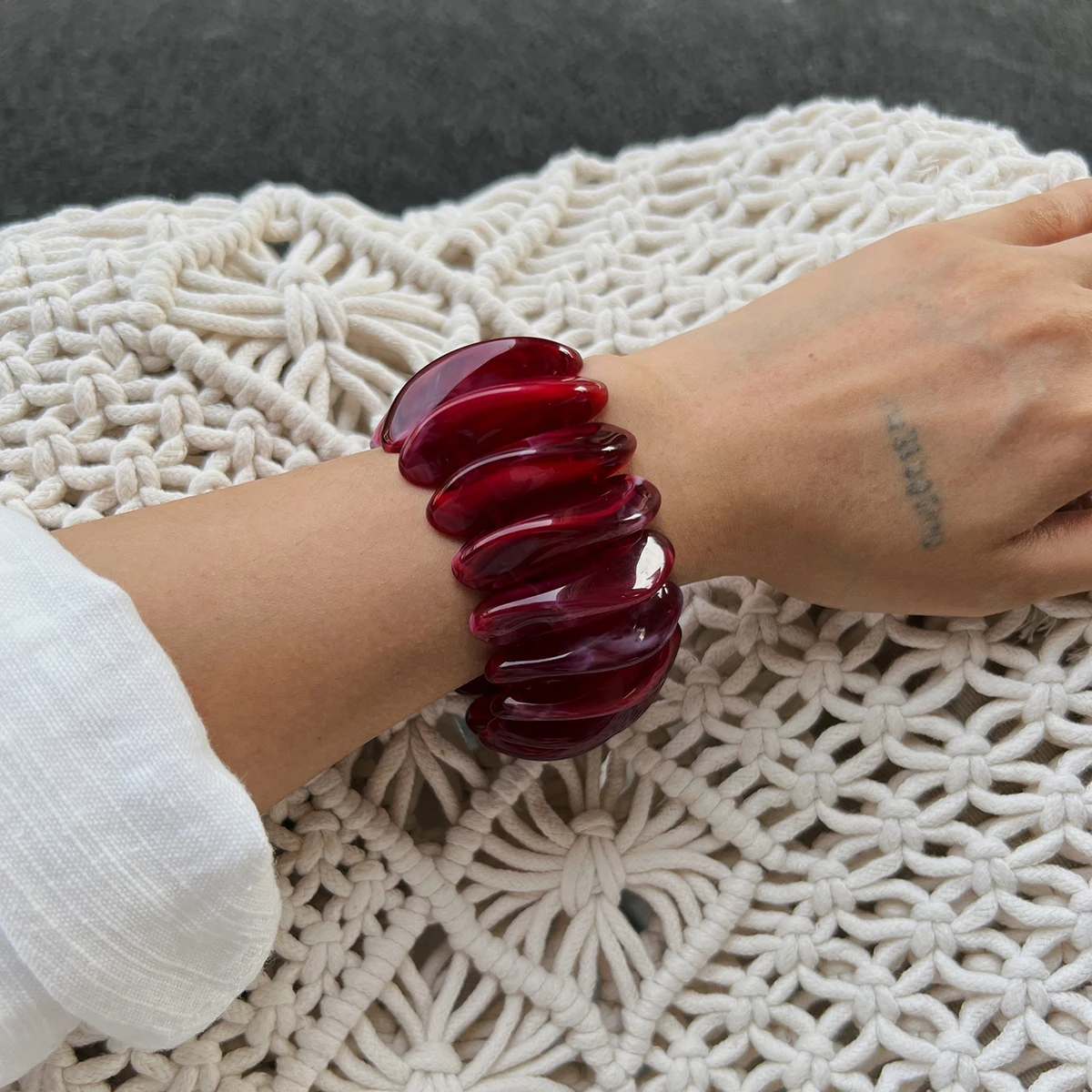 Women's Vintage Red Thick Acrylic Resin Bangles