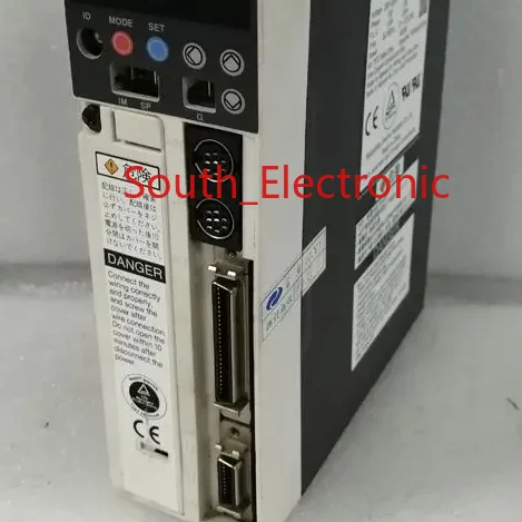 

MSDA043A1A servo driver inverter , In good working condition, free shipping