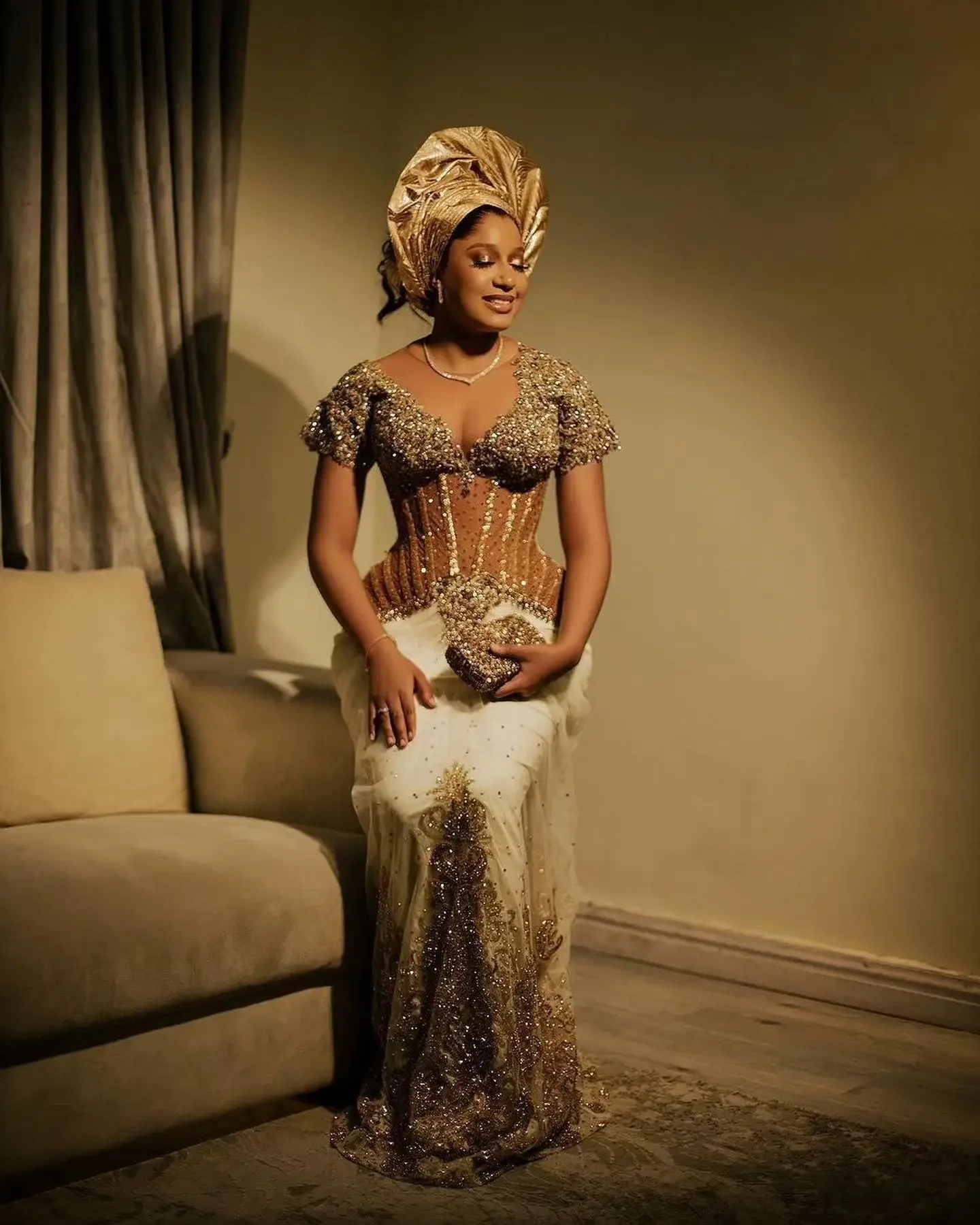 Luxus Stickerei Perlen nigerian ischen Abendkleid kurze Ärmel afrikanische Spitze Abschluss ball Party Kleider Glitzer Aso Ebi Hochzeits feier Kleider