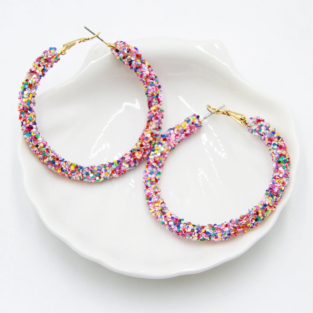1 Pair 2024 Hot Sale Colorful Pink Hoop Earrings For Women 5cm Large Round Circle Dangle Earrings Party Wedding Women Jewelry