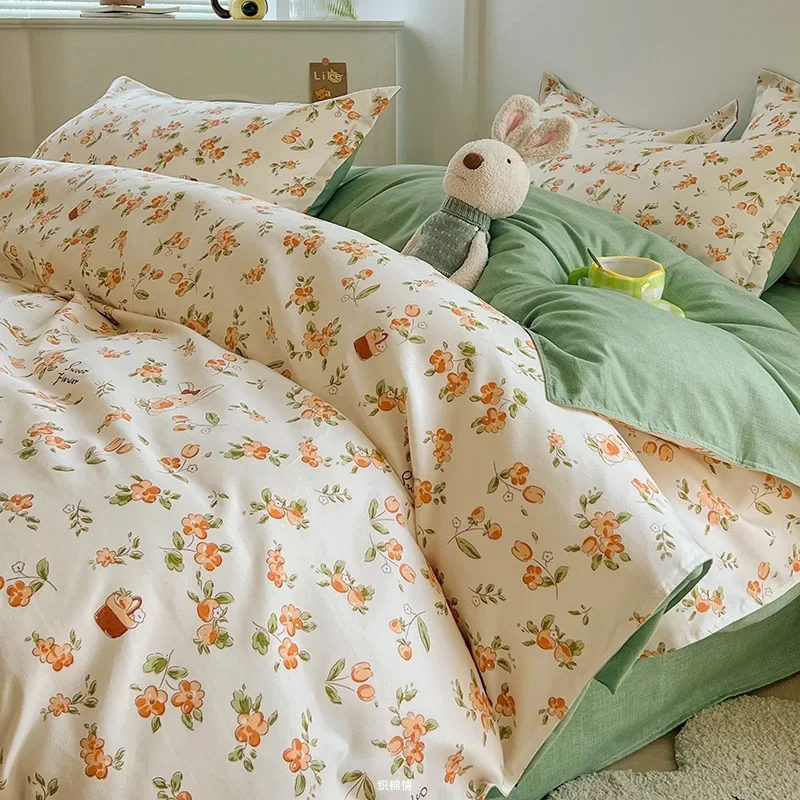 Polyester Sanding Floral Printed Bed Sets Country Cozy Bedding Set for Four Seasons Sleeping Naked Bed Linens for Kids Adults