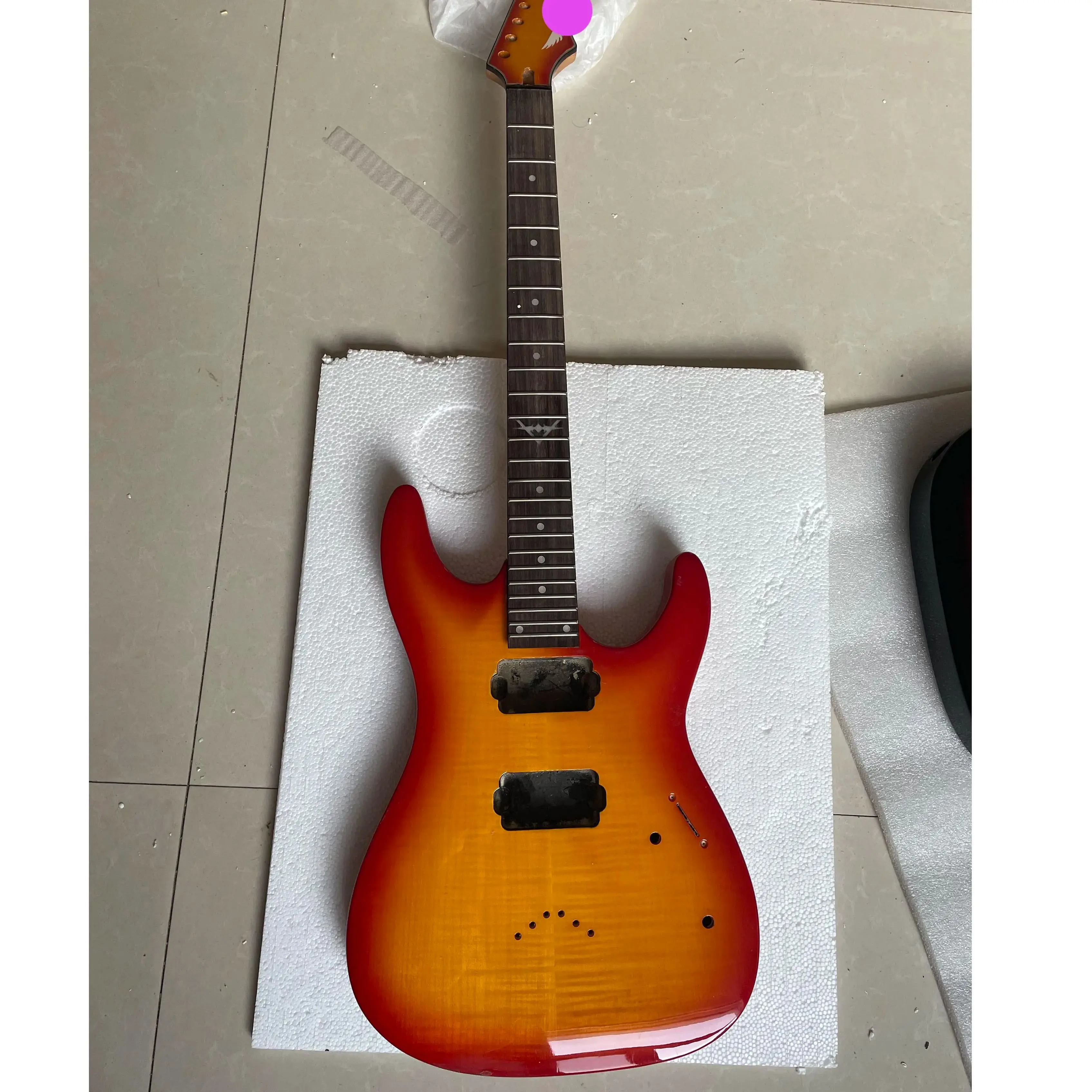 

A Set of Stock Slat Defective Electric Guitar Kit Maple Neck Sunset Basswood Body Flame Maple Veneer Luthier DIY Guitar Kit Part