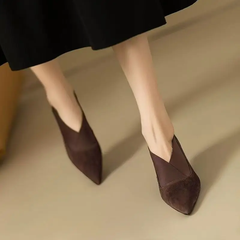 Women\'s Thin Heel Shoes Autumn New Pointed Mid-mouth Suede Slip-on Low-top Shoes with Anti-slip and Wear-resistant Temperament