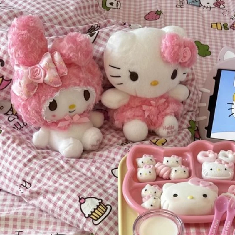 SANRIO-Peluche douce à l'effigie des personnages de Hello Kitty, My Melody Rose, idéal comme cadeau d'anniversaire ou de Noël pour un enfant