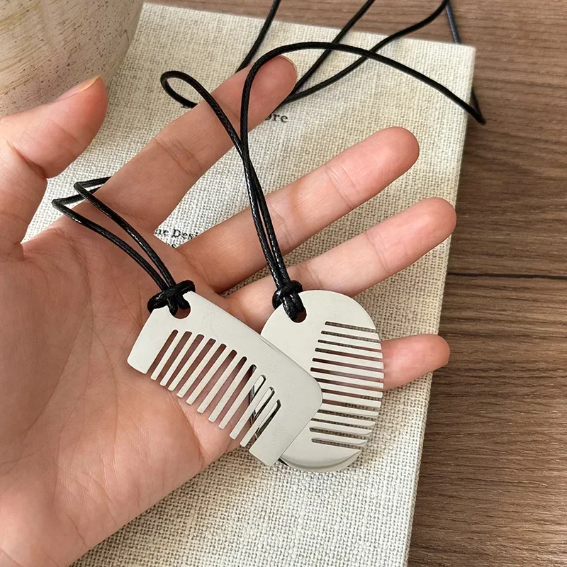 Visper Warna Underso Perempuan