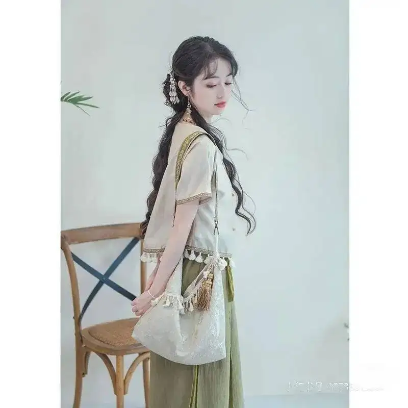 Bloom Fairycore Aesthetic Beige Messenger Bag Women Chinese Style Tassel Embroidery Y2k Bags Female Versatile Casual Handbag