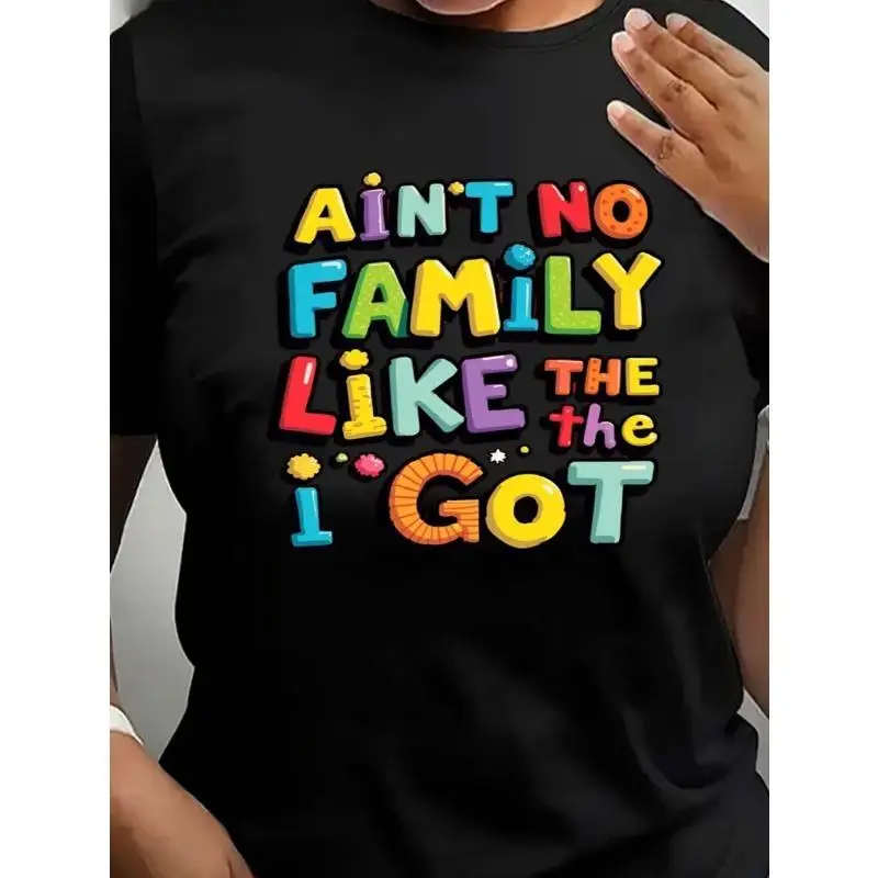 

Funny Family T-Shirt Women "Ain't No Family Like Mine" Graphic Tee Retro Humor Mom Gift Cotton Top