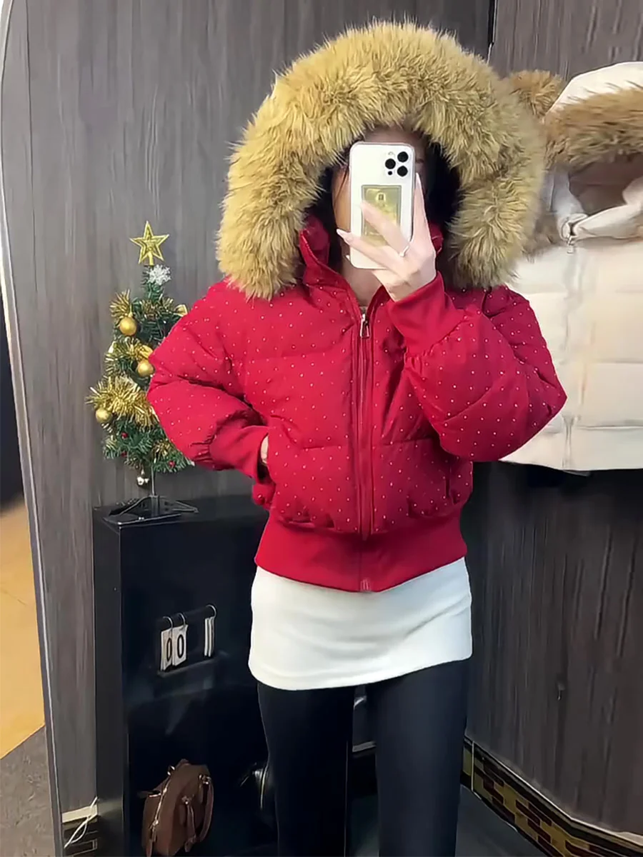 Casaco de Inverno Feminino Coreano com Gola de Pele Vermelha, Quente, Elegante e Ajustado, com Capuz Destacável