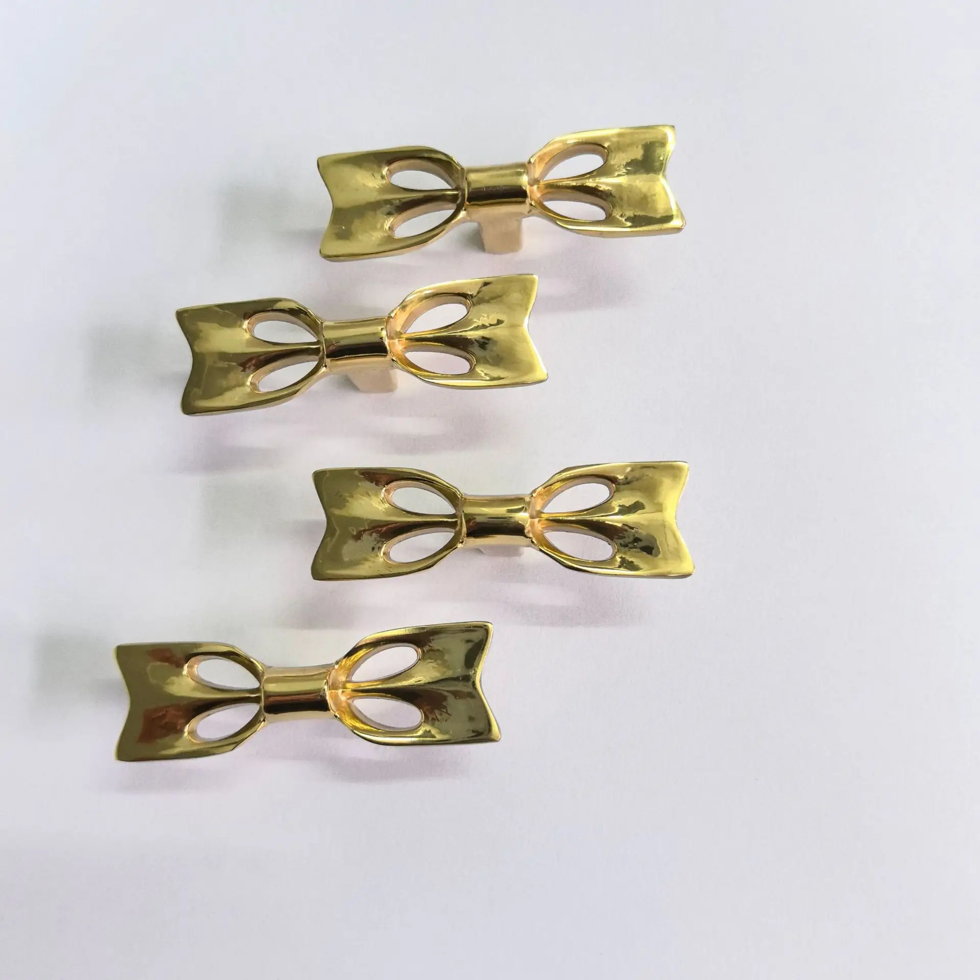 Brass Creative Bow Knob Wardrobe Drawer Knobs Cabinet Door Knobs and Handles Decor Furniture Handle Modern Small Knob