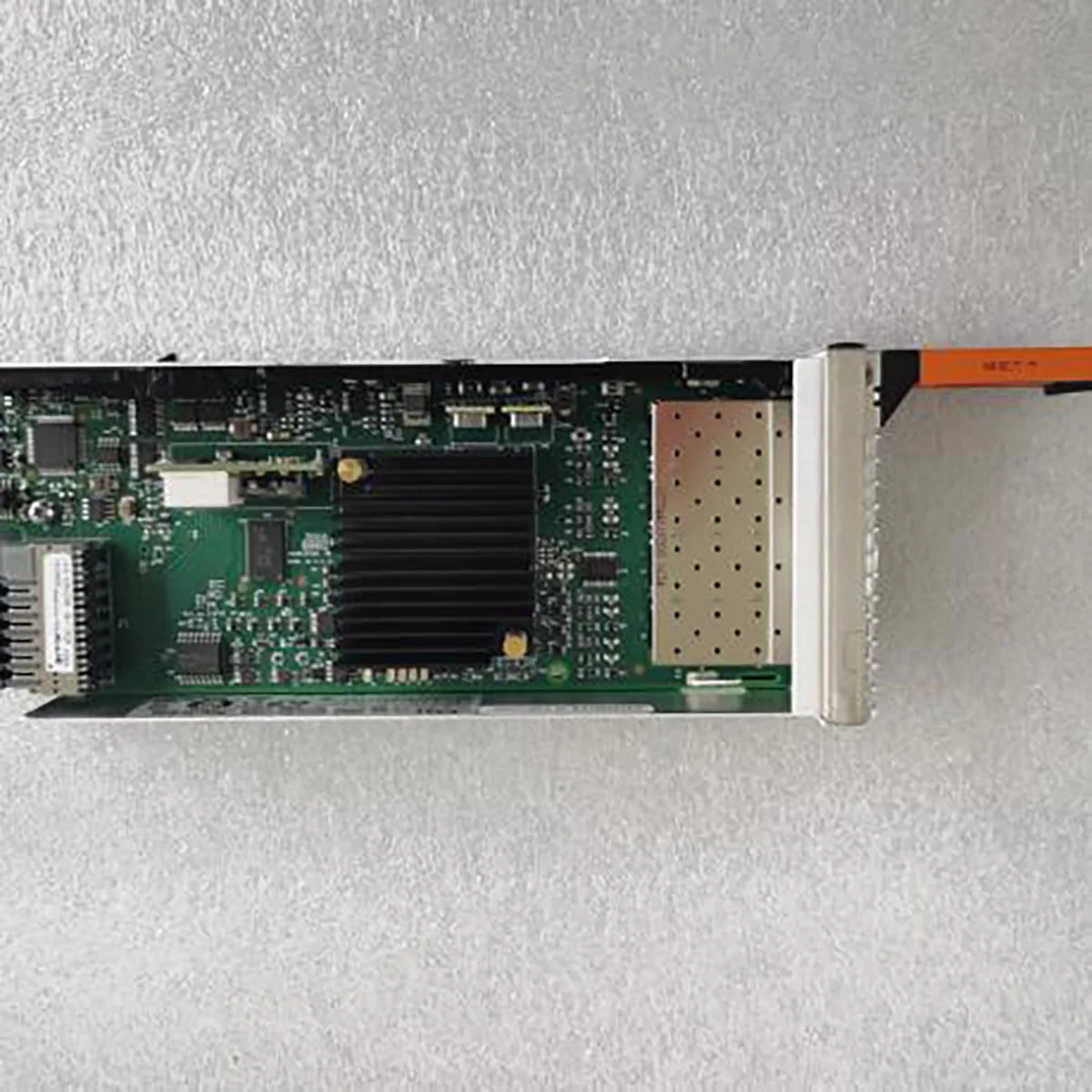 303-410-001B-01 4-Port FC 10GbE V5 I/O Module Fibre Channel Network Adapter Card For Storage Array