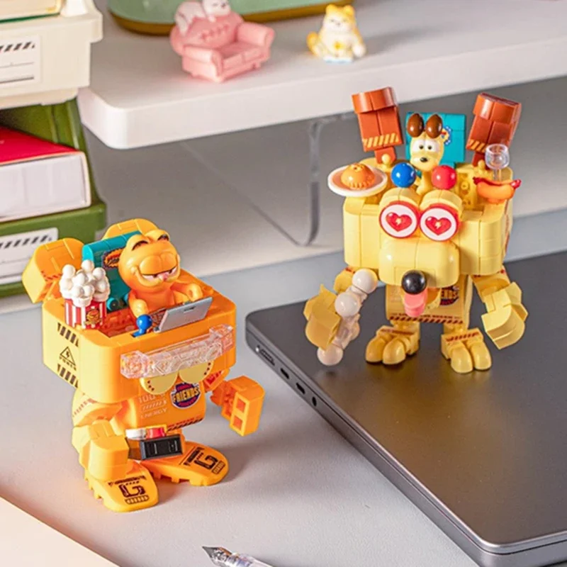 Garfield building blocks Odie driving mecha model movable robot toy children's assembled ornaments Valentine's Day gift