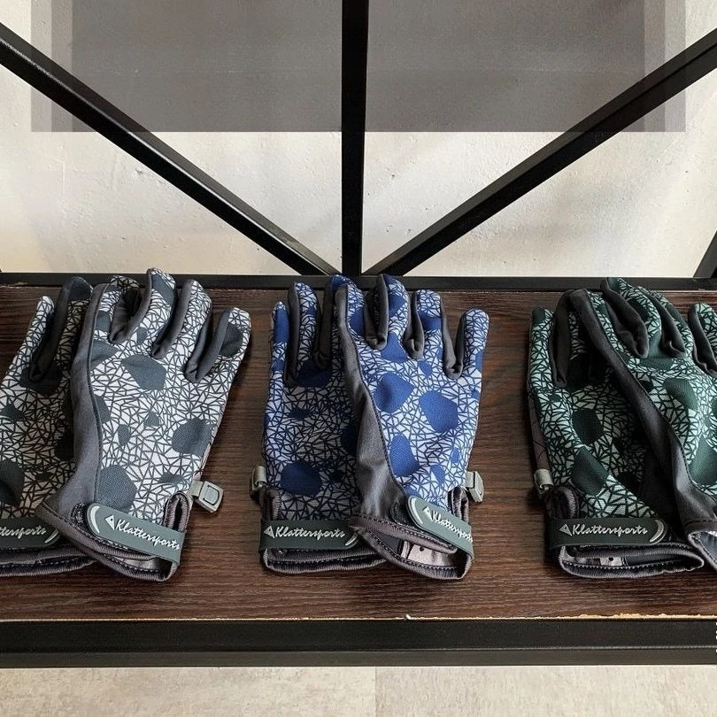 

Летние перчатки нового стиля для велоспорта, бега и пешего туризма с противоскользящим покрытием, тонкие, полнопалые, с поддержкой сенсорных экранов, дышащие, легкие, защитные.