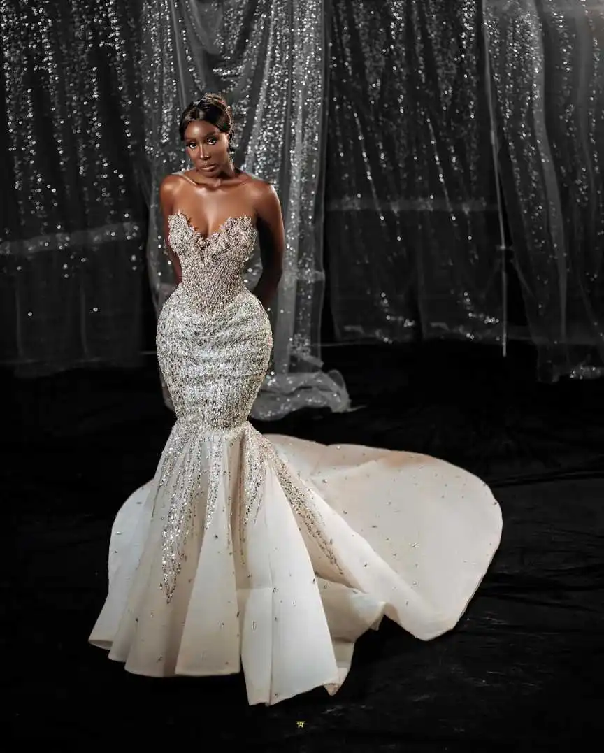 Royal Strapless Crystal Mermaid Wedding Dress Glitter Sequined Sleeveless Bridal Gown Lace Up Back Bride Dresses Customized