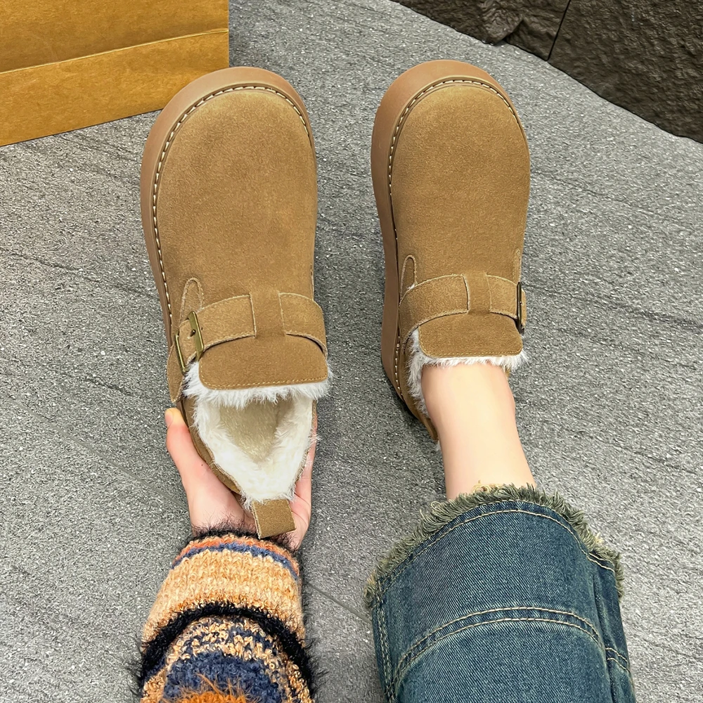 

Women's Thick Bottom Slip-On Fleece Lined Winter Boots Fur Shoes Snow Boots Comfortable Warm Synthetic Leather Rubber Sole