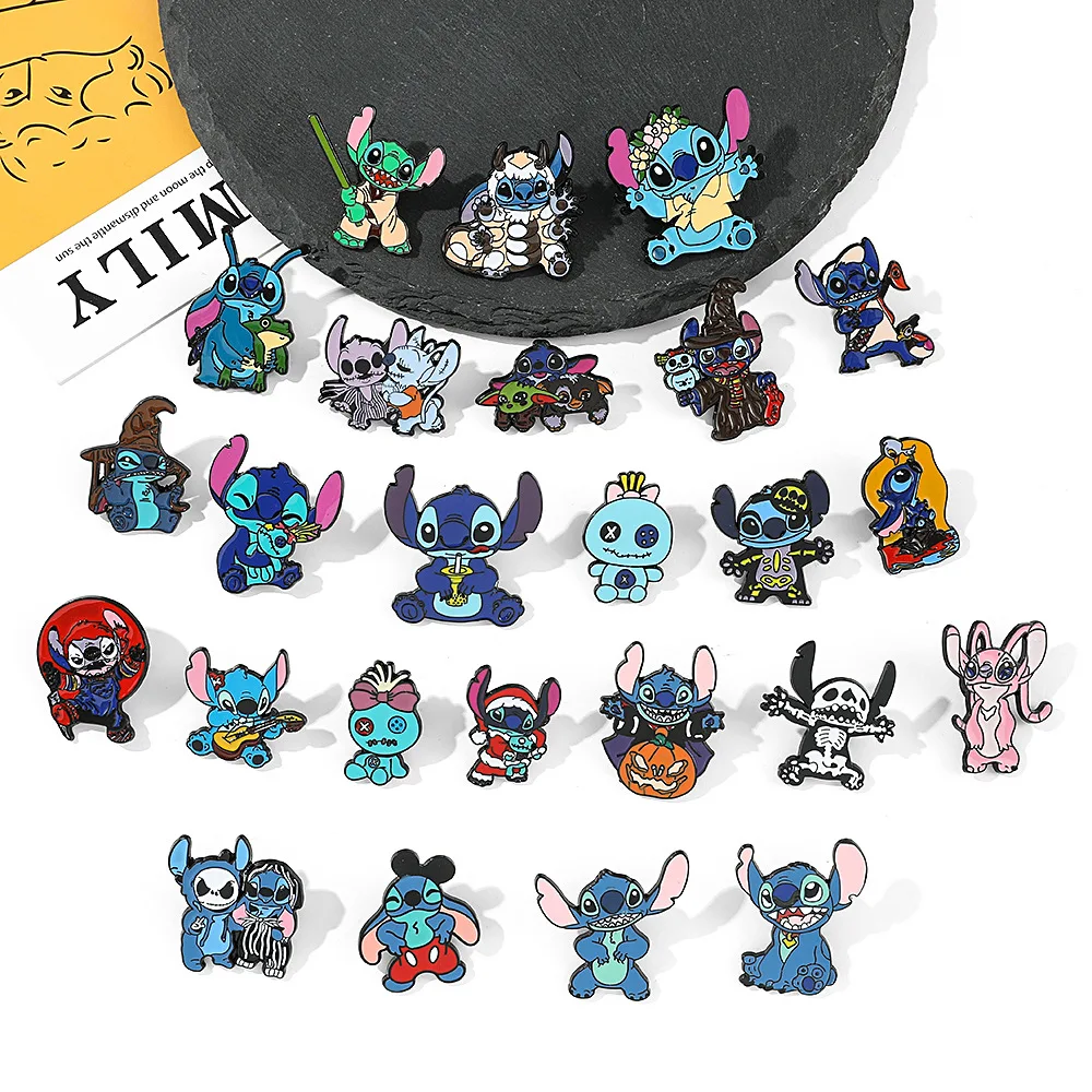 Disney broche de dibujos animados Stitch, figuras de acción de Anime, Stitch, Mickey, Minnie Mouse, joyería esmaltada, alfileres bonitos, regalos de cumpleaños para niños