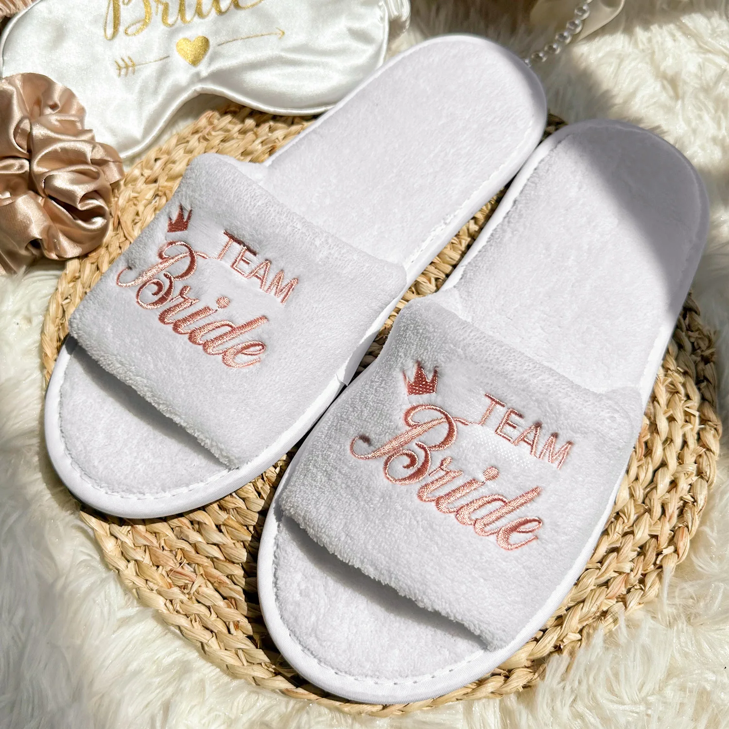 Bride & Bridesmaid, Wedding Party Guests Home Slip On Shoes Bridal Party Slippers Open-toe With Golden, Mint Green and Pink