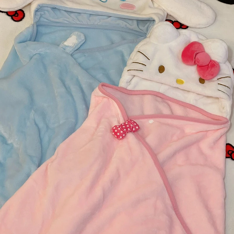 Hellokitty Coperta per aria condizionata con cappuccio Mantello carino Dormitori per studenti Coperta per ufficio Scialle Arredamento per la casa per case