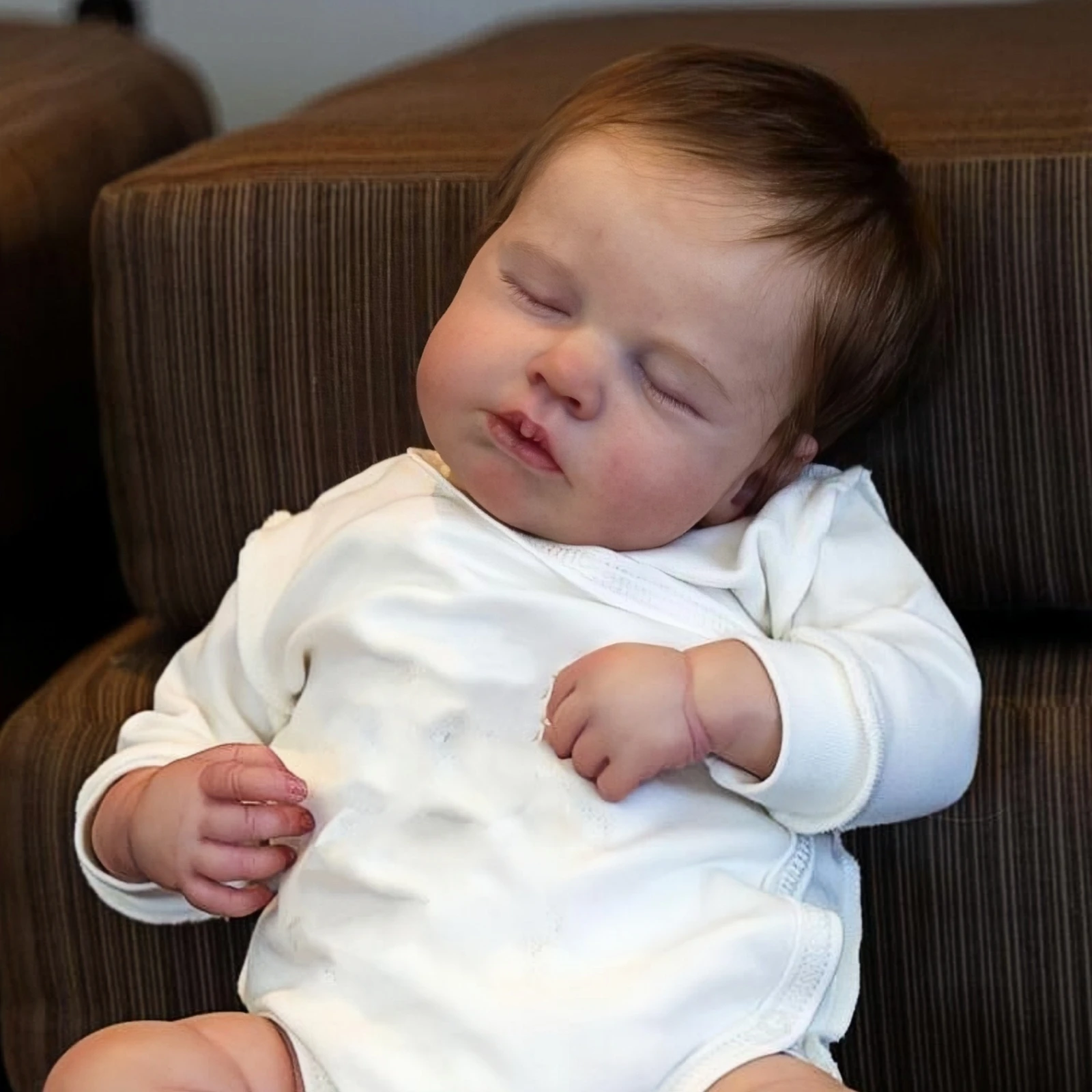 

Realistic 20 inch 50 cm painted reborn baby doll Loulou handmade 3D painted visible blood vessels BeBe doll birthday gift